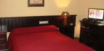 Hostal Pechi Huevar Del Aljarafe