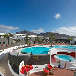 iberostar-la-bocayna-village.in-canary-islands.com/